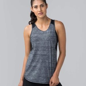 EUC Lululemon Sculpt Tank II Salt Alpine White Black / Black Size 4